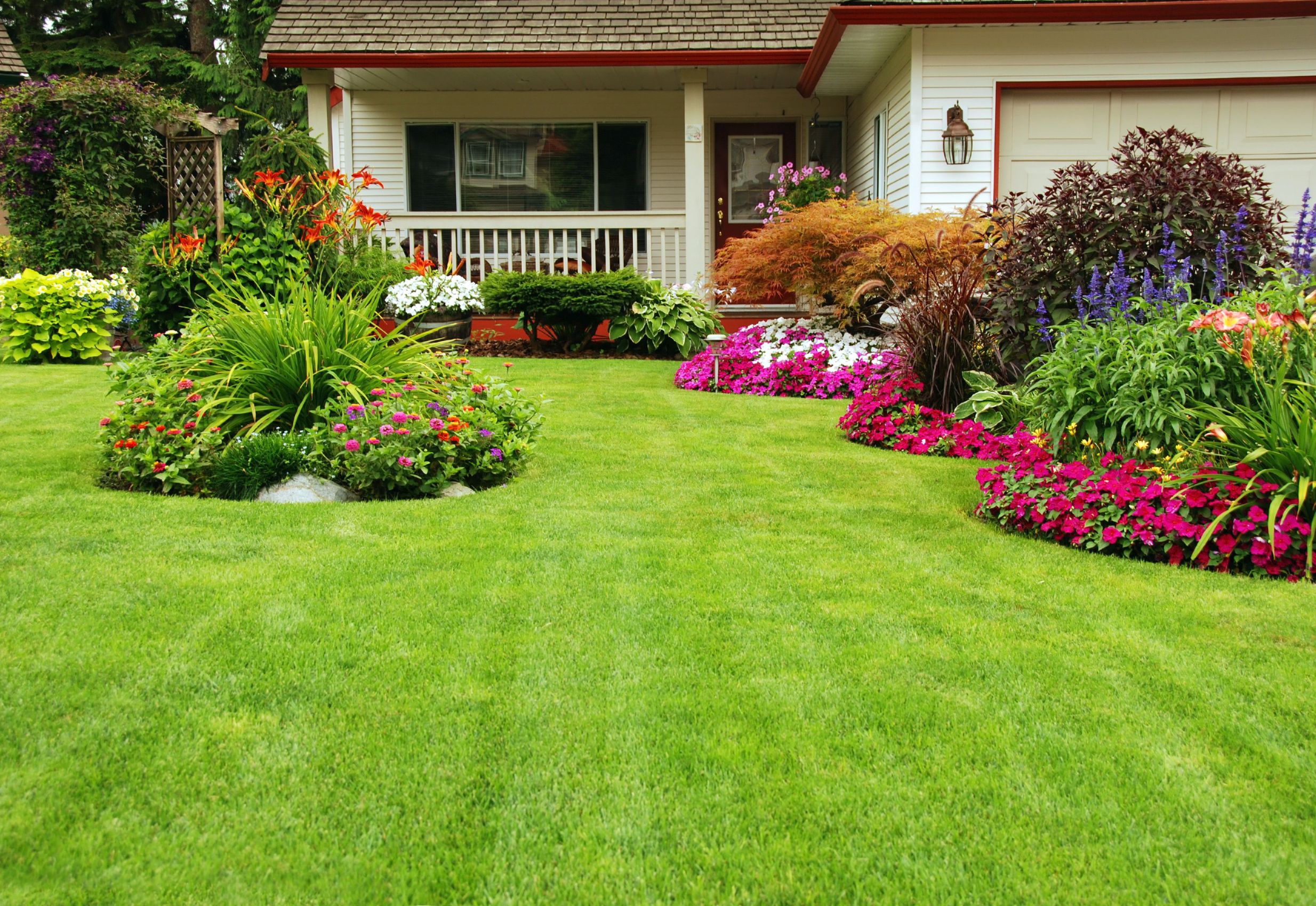 Opting For The Right Lawn Care Skills And Methods In Des Moines IA