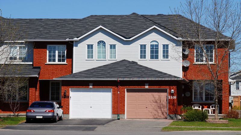 Details to Consider Before Building a Garage for Your Home